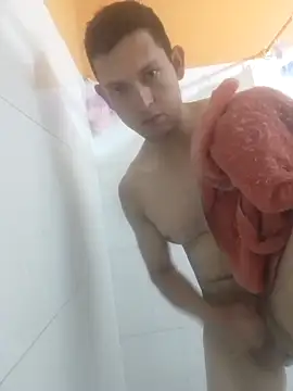 Snapshot of Franswat95 chatting on November 2025 11:04:02 PM Franswat95 online show from November 2025 11:04:02 PM