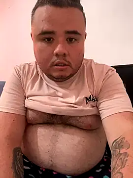 Snapshot of Chimbo-1996 chatting on September 2025 06:54:01 PM Chimbo-1996 online show from September 2025 06:54:01 PM