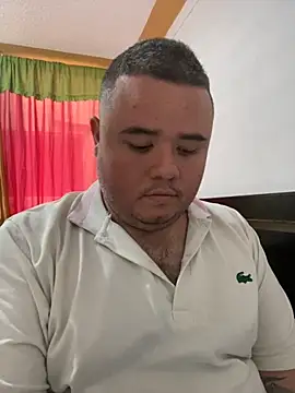 Snapshot of Chimbo-1996 chatting on October 2025 09:13:02 PM Chimbo-1996 online show from October 2025 09:13:02 PM