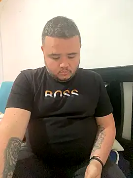 Snapshot of Chimbo-1996 chatting on October 2025 08:20:02 PM Chimbo-1996 online show from October 2025 08:20:02 PM