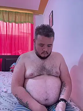 Snapshot of Chimbo-1996 chatting on December 2025 06:59:01 PM Chimbo-1996 online show from December 2025 06:59:01 PM