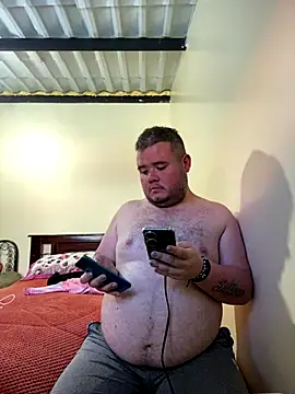 Snapshot of Chimbo-1996 chatting on January 2026 05:37:01 PM Chimbo-1996 online show from January 2026 05:37:01 PM