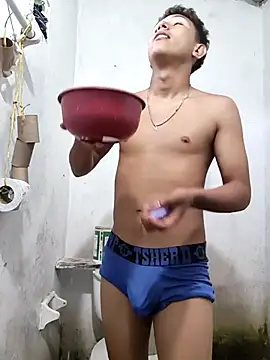 Snapshot of MattBroddy chatting on September 2025 10:11:01 PM MattBroddy online show from September 2025 10:11:01 PM