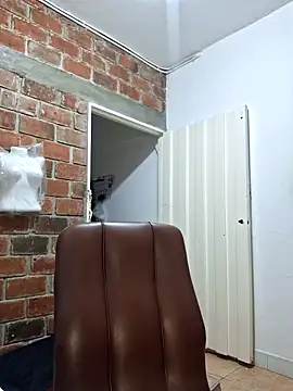 Snapshot of NARNYALABELLA chatting on September 2025 10:46:02 PM NARNYALABELLA online show from September 2025 10:46:02 PM