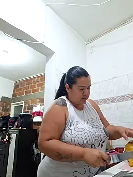 Snapshot of NARNYALABELLA chatting on October 2025 11:38:01 PM NARNYALABELLA online show from October 2025 11:38:01 PM