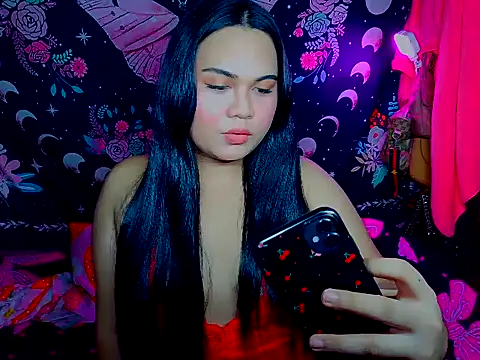 Snapshot of YourThicc_bella chatting on May 2026 10:01:02 AM YourThicc bella online show from May 2026 10:01:02 AM