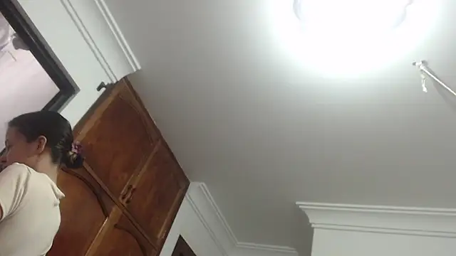 nathaly jones  online show from April 2026 11:59:01 AM