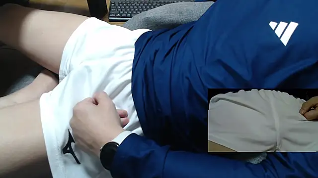 Snapshot of Yasu2000 chatting on February 2026 12:48:02 AM Yasu2000 online show from February 2026 12:48:02 AM