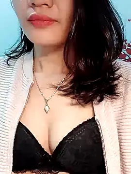 Hinna x online show from February 2026 10:14:01 PM