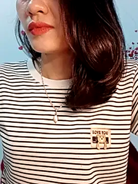 Hinna x online show from March 2026 02:03:02 PM