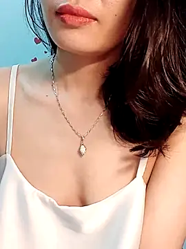 Hinna x online show from March 2026 08:52:01 PM