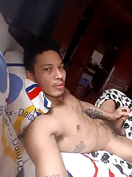 RuiMaddoox online show from October 2025 01:52:01 PM