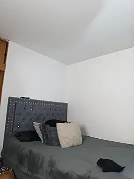 Snapshot of asumi_18 chatting on November 2025 09:32:01 AM asumi 18 online show from November 2025 09:32:01 AM