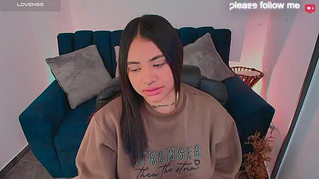 nicemiiaa7  online show from March 2026 05:16:01 PM