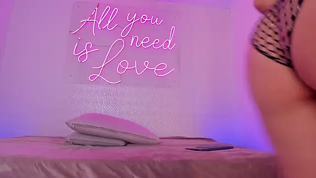 aleksandramiller  online show from May 2026 05:14:02 AM