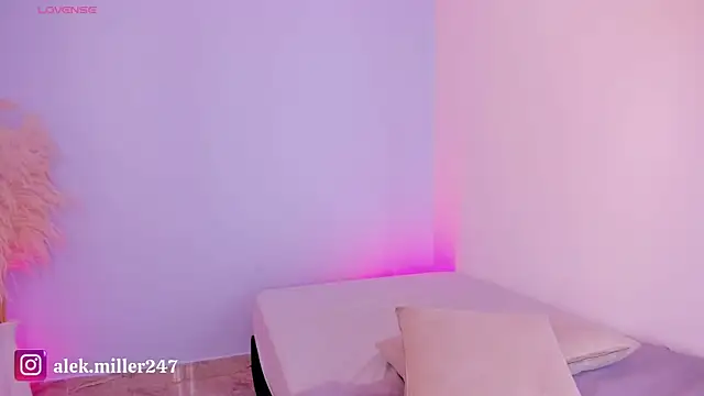 aleksandramiller  online show from July 2026 02:13:02 PM