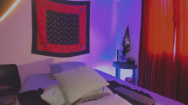 Snapshot of Polo_keller chatting on September 2025 08:52:02 PM Polo keller online show from September 2025 08:52:02 PM