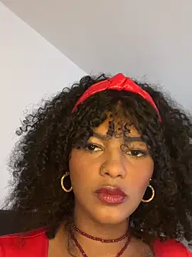 Snapshot of Tyra_bank chatting on June 2026 05:59:01 PM Tyra bank online show from June 2026 05:59:01 PM