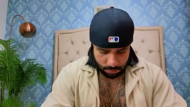 Apolo rousse1 online show from September 2025 09:09:02 PM