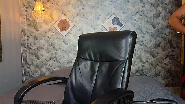 Apolo rousse1 online show from December 2025 10:06:01 PM