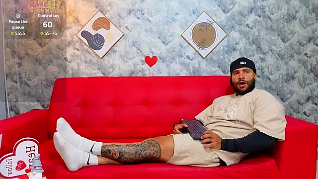 Apolo rousse1 online show from February 2026 09:10:02 PM