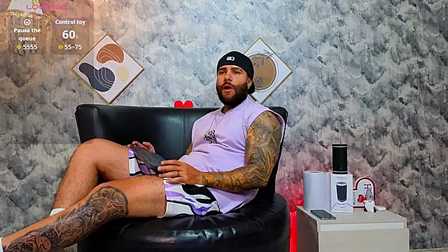 Apolo rousse1 online show from February 2026 09:22:02 PM