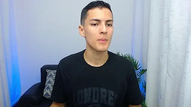 Matiius18 online show from October 2025 01:51:02 PM