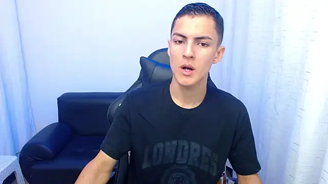 Matiius18 online show from February 2026 01:50:02 PM