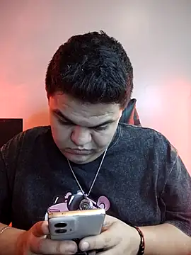 perversus12 online show from April 2026 06:44:02 PM