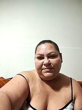 Snapshot of Miasmithr chatting on October 2025 09:46:02 AM Miasmithr online show from October 2025 09:46:02 AM