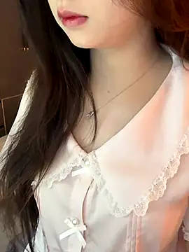 Snapshot of Nana_kute20 chatting on September 2025 04:17:01 PM Nana kute20 online show from September 2025 04:17:01 PM