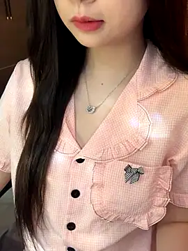 Snapshot of Nana_kute20 chatting on October 2025 08:34:01 AM Nana kute20 online show from October 2025 08:34:01 AM