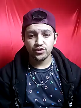 Snapshot of XyeseniaxseX chatting on February 2026 03:45:01 AM XyeseniaxseX online show from February 2026 03:45:01 AM