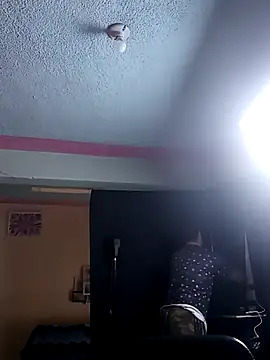 Snapshot of XyeseniaxseX chatting on February 2026 09:42:01 PM XyeseniaxseX online show from February 2026 09:42:01 PM