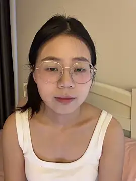 Ella-A9 online show from September 2025 04:34:02 AM