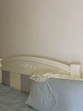 Ella-A9 online show from October 2025 03:49:01 PM