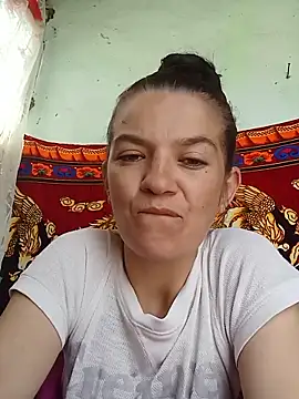 Snapshot of alinaalinutzq chatting on May 2026 11:16:02 AM alinaalinutzq online show from May 2026 11:16:02 AM