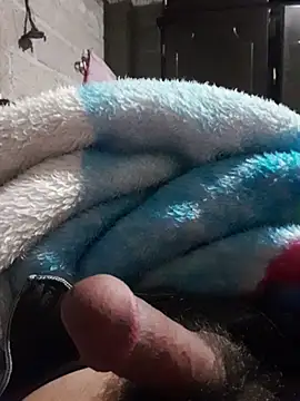 Snapshot of jann1900 chatting on December 2025 04:19:01 AM jann1900 online show from December 2025 04:19:01 AM