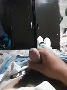 Snapshot of jann1900 chatting on February 2026 02:30:01 AM jann1900 online show from February 2026 02:30:01 AM