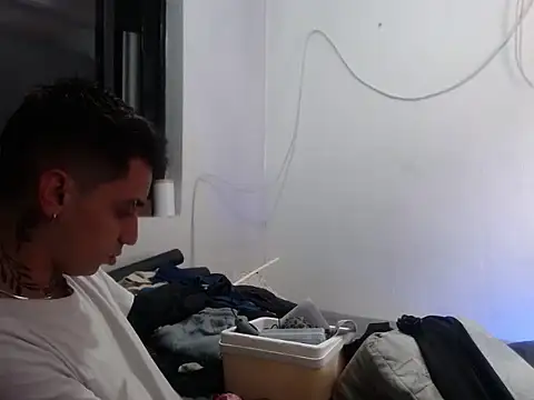 Snapshot of xalejo_max chatting on November 2025 05:01:02 PM xalejo max online show from November 2025 05:01:02 PM