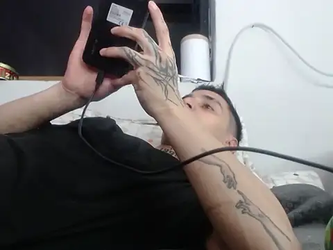 Snapshot of xalejo_max chatting on November 2025 05:11:01 PM xalejo max online show from November 2025 05:11:01 PM