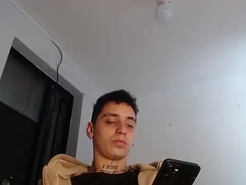 Snapshot of xalejo_max chatting on November 2025 05:46:02 PM xalejo max online show from November 2025 05:46:02 PM