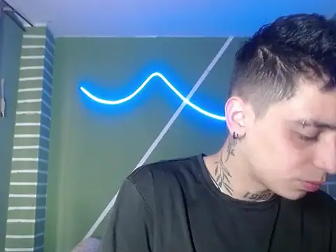 Snapshot of xalejo_max chatting on December 2025 09:19:02 PM xalejo max online show from December 2025 09:19:02 PM