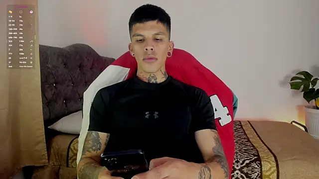 Savajelust online show from November 2025 11:03:01 PM