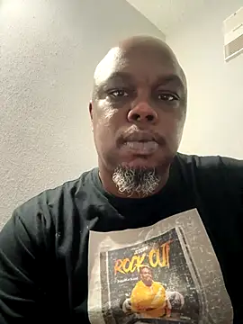 Snapshot of devon3421 chatting on September 2025 03:49:01 AM devon3421 online show from September 2025 03:49:01 AM