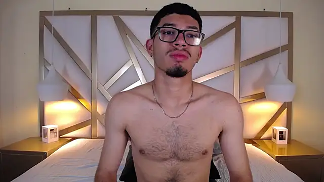 Jaxon Carter online show from September 2025 12:12:01 AM