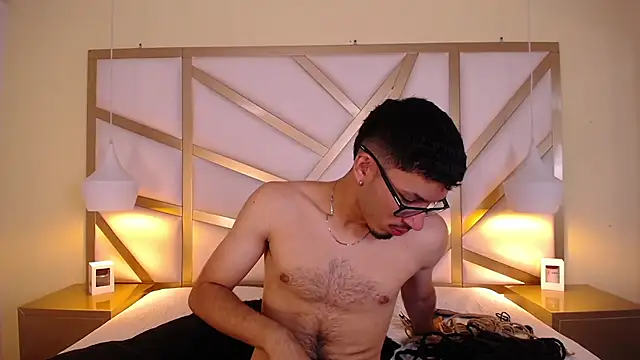 Jaxon Carter online show from November 2025 08:35:02 PM