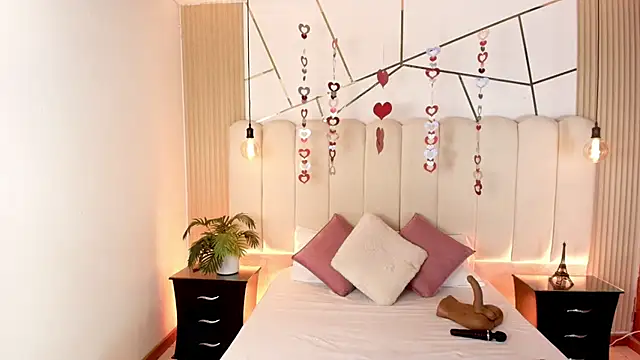 candyclair1 online show from February 2026 07:21:01 PM