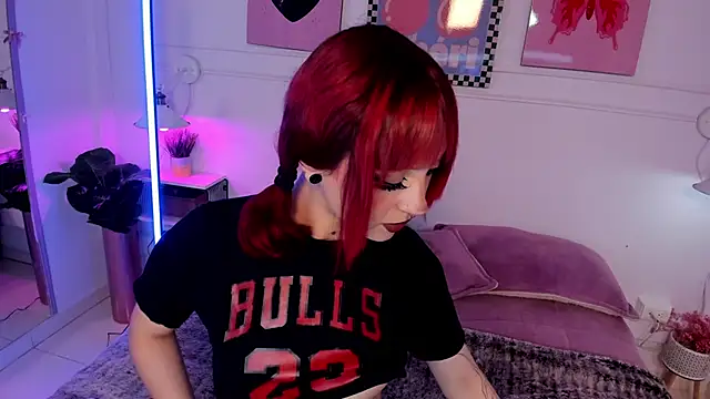 Zoe Lynch  online show from February 2026 11:36:01 AM