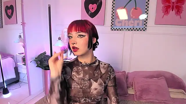 Zoe Lynch  online show from February 2026 11:39:02 AM